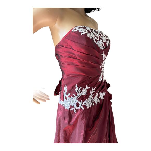 Burgandy Ball Gown Sweetheart Beading Long Taffeta Quinceanera Dress size Medium - Picture 8 of 16